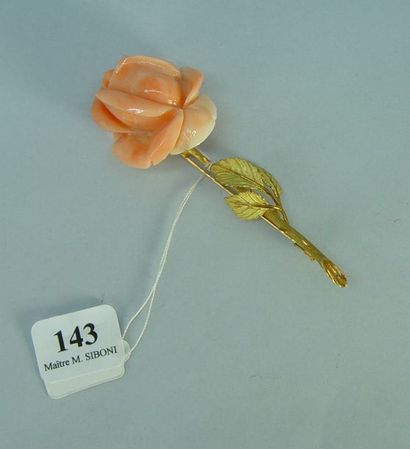 null 143- Broche ''fleur'' en or jaune et corail

Pds : 22,70 g