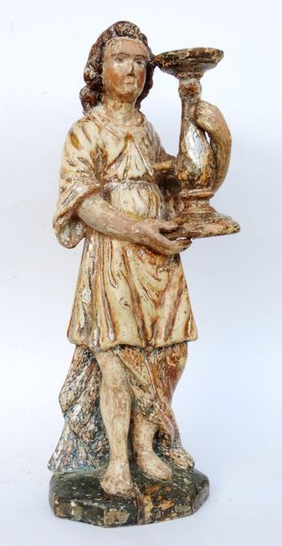 null 154- Sculpture en bois polychrome représentant un ange céroféraire, le modèle...