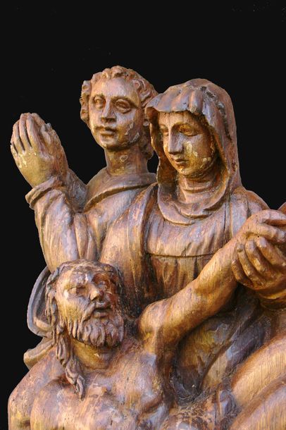 null 174- Groupe en chêne sculpté représentant la Déploration du Christ. La Vierge...