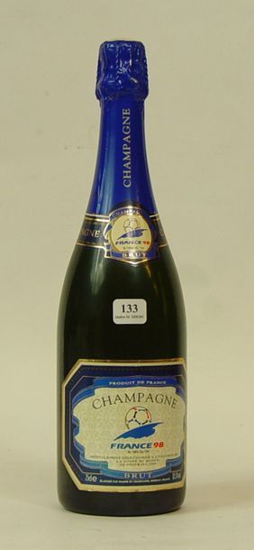 null 133- Bouteille de champagne ''France 1998 - Coupe du Monde de football''