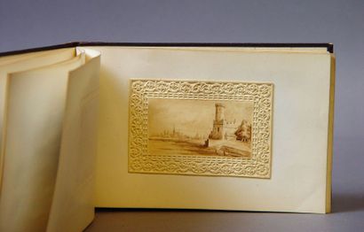 null 128- Carnet de dessins au crayon et aquarelles

XIXème siècle