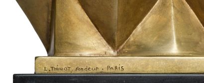Marie-Thérèse PINTO (1894-1980) 
Colloque astral, circa 1962
Bronze à patine dorée,...