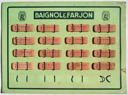 null Spirou - Présentoir
Fragile objet en carton Baignol & Farjon présentant les...