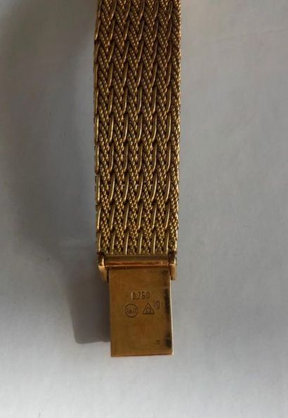OMEGA *De Ville No. 106
Montre bracelet de dame en or jaune 18k (750) avec diamants,...