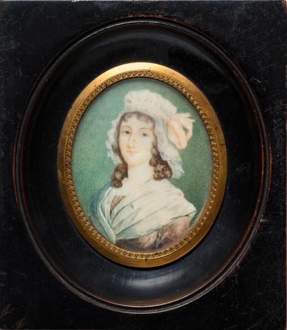 null *Miniature sur ivoire
La famille royale, Louis XVI, Marie-Antoinette et le dauphin,...