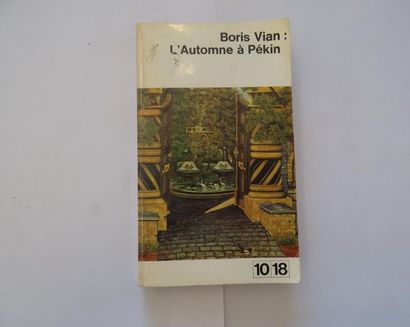 null « L’automne à Pékin », Boris Vian ; Ed. Le monde en 10/18, 1964, 320 p. (taches...