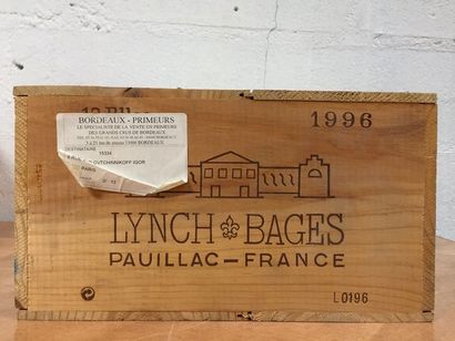 Château Lynch Bages Caisse de 12 bouteilles, 

Pauillac 1996

