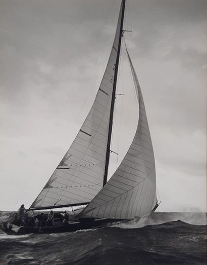 null Anonyme
Le yacht Hildegarde engagé dans la bermuda race, 1966
Photographie,...