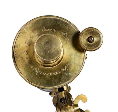 Claude Siméon PASSEMANT (1702-1769) 
Téléscope à réflexion en bronze et laiton doré....