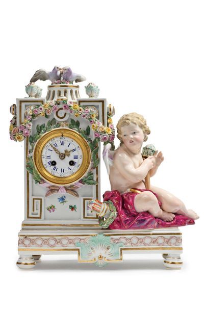 MEISSEN 
Boundary clock in polychrome and gold porcelain decorated with garlands...