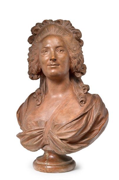 ECOLE FRANCAISE Bust of a lady in terracotta on a Louis XVI
style pedestal - 19th...