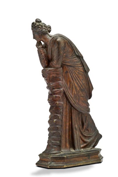 D'après l'Antique 
Polymnie accoudée
Epreuve en bronze patiné, signée Delesalle.
XIXe...
