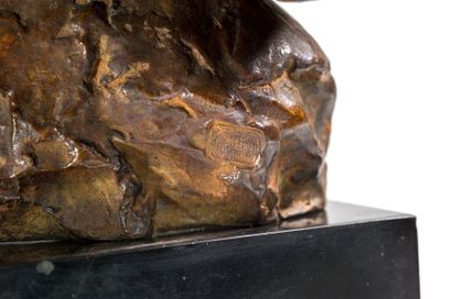 Paul BELMONDO (1898-1982) 
Bust of Jacqueline, little girl
Sculpture in bronze with...