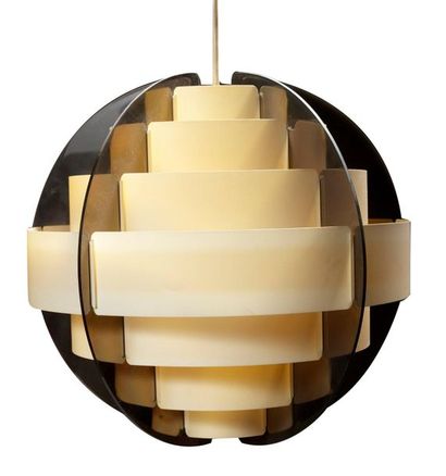 TRAVAIL 1960 
Chandelier with metal strip and fabric structure 
H: 70 cm