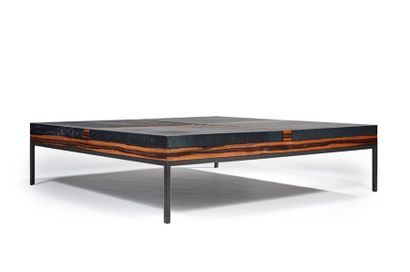 TRAVAIL MODERNE ESPAGNOL Macassar ebony veneer coffee table with four rectangular...
