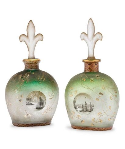 DAUM Nancy Rare pair of lined glass flasks with acid-etched decoration of floral...