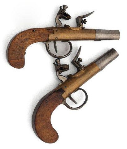 null Paire de pistolet de voyage à silex. (XVIIIème siècle) Modèle à l'écossaise...