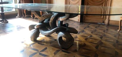 Guy BENOIST (1931) 
Important dining room table, cast iron sculptured base monogrammed...