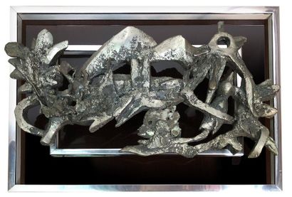 Guy BENOIST (1931) 
Sculpture abstraite en métal. Montée sur altuglas
Cette oeuvre...