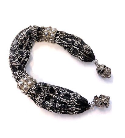 null Stock exchange called "bourse d'avare" in faceted marcasite (accidents). 1840-1850
L....