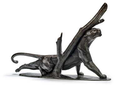 André-Vincent BECQUEREL (1893-1981) 
Panther rubbing against a tree, circa 1930
Bronze...