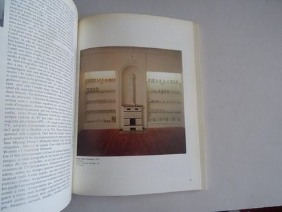 null « Intervencions muntadas », [catalogue d’exposition], Œuvre collective sous...