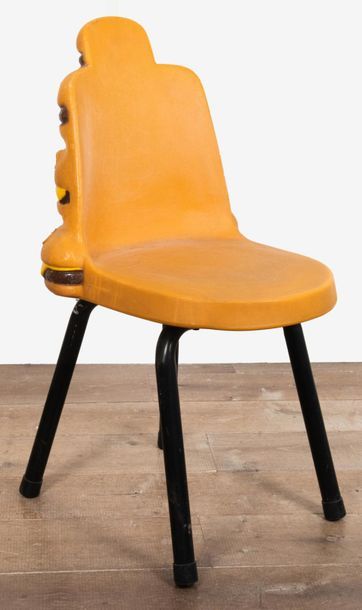 MCDONALD's 
Cheeseburger-Hamburger Chair.
Chaise vintage McDonald en plastique moulé...