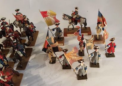 null PLASTIC FIGURINES. SEGOM. Ancien Régime. France. This lot includes 16 riders...