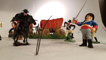 null FIGURINES PLASTIQUES. STARLUX. CYRNOS. DULCOP et autres. Far West et Guerre...