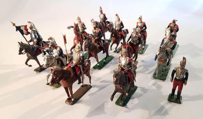 null CBG-MIGNOT. Third Republic. France. Cuirassiers. This lot includes 13 cuirassiers...