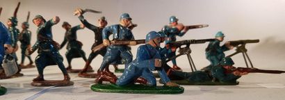  QUIRALU. XXème siècle. 1ère Guerre Mondiale. Infanterie en uniforme bleu horizon....