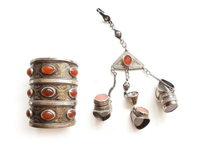 Ethnic jewelry set