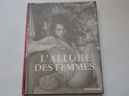null « L’allure des femmes », François Baudot ; Ed. Assouline, 2004, 128 p. (état...
