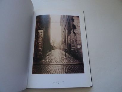 null « Atget, le pionnier », [catalogue d’exposition], Œuvre collective sous la direction...