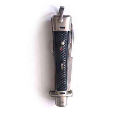 Folding pocket knife with automatic pump...