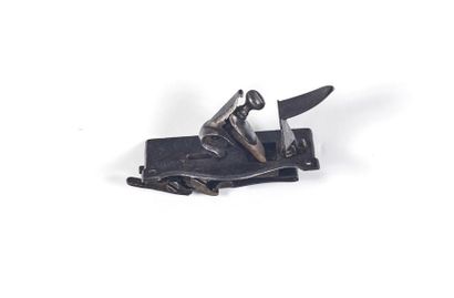 null Wrought iron flint lighter pistol lock. Internal mechanism. 
B.E. Vers 1720/1740....