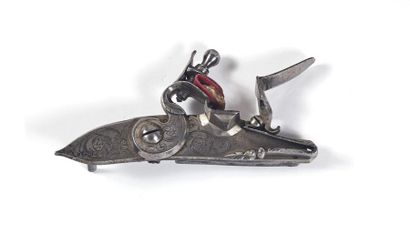null Flintlock shotgun lock. Lock and gooseneck hammer with flat body finely engraved...