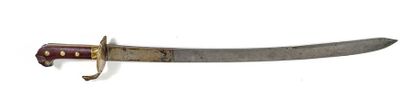 null Riding knife.
Horn plate handle with four rivet buttons. Chiselled brass ferrule...
