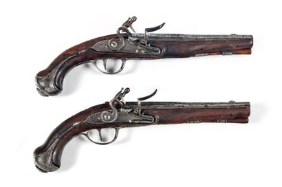 Pair of pistols from ½ flint pommel. Engraved...