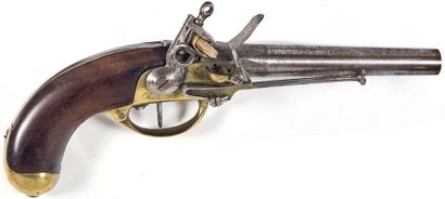 null Pistolet d'arçon, modèle 1777 à silex 1er type. 
Canon rond à méplats au tonnerre....