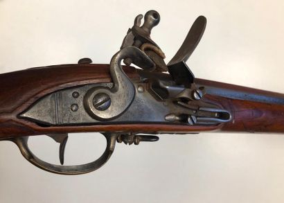 null Flintlock infantry rifle of the Mint type. Round barrel with thundering sides,...