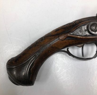 null Flintlock navy pistol. 
Round barrel with thunder and platinum muzzle-feel and...
