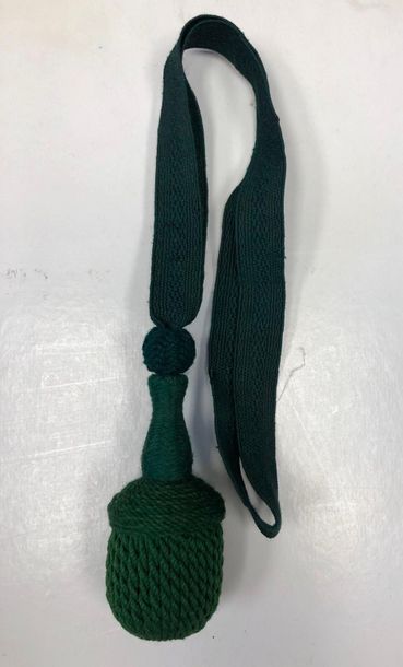 Allemagne Strap from 2nd Staff Squadron. 
Cord and tassel in dark green trimmings....