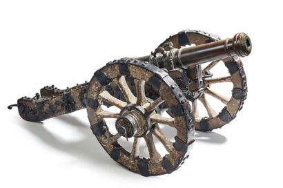 Very nice and large model of a princely cannon,...