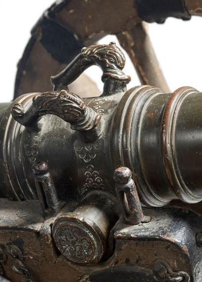 null Very nice and large model of a princely cannon, model number 
Bronze barrel...