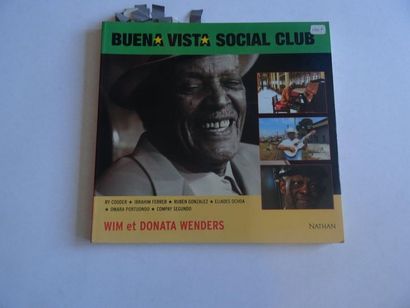 null « Buena vista social club », Wim et Donata Wenders ; Ed. Nathan, 2000, 132 p....