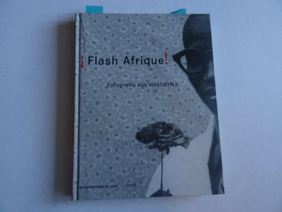  « Flash d’Afrique ! : Fotografie aus Westafrika », [catalogue d’exposition], Gerald...