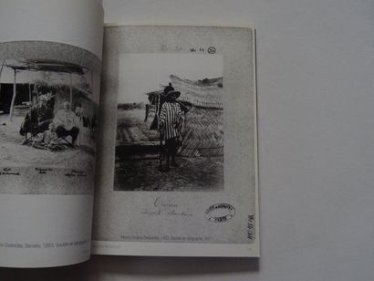 null « Photographes de Bamako de 1935 à nos jours », Erika Nimis ; Ed. Revue Noir,...