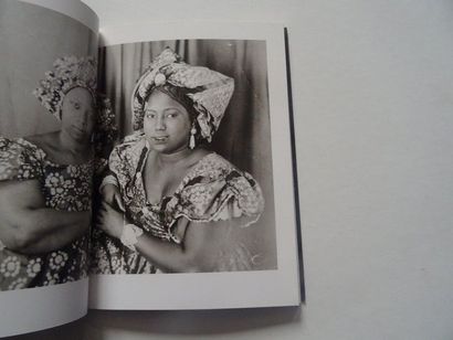 null "Mama Casset / Les précurseurs de la photographie au Sénégal 1950", Collective...