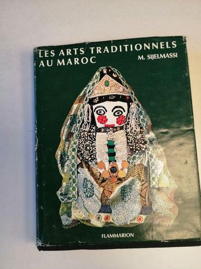 null « Les arts traditionnels au Maroc », M. Sijelmassi ; Ed. Flammarion, 1974, 260...